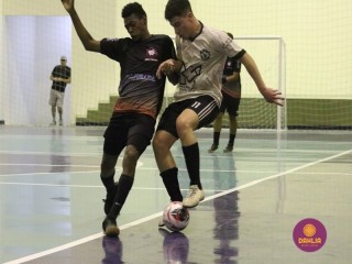 
<a style='margin-left: 5px;' class='btn btn-xs btn-social btn-facebook' href='https://www.facebook.com/sharer/sharer.php?u=https://www.boladovale.com.br/imgs/800-800-90/conteudo/fotos/1487/img8651.jpg' rel='popup' data-width='500' data-height='400'><i class='fa fa-facebook'></i>Compartilhar <span class='hidden-xs'>no Facebook</span>
</a> 
<a class='btn btn-default btn-xs' target='_blank' href='imgs/800-800-90/conteudo/fotos/1487/img8651.jpg'>
<span class='glyphicon glyphicon-cloud-download'></span> Salvar
</a> 
<span></span>
