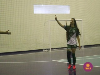 
<a style='margin-left: 5px;' class='btn btn-xs btn-social btn-facebook' href='https://www.facebook.com/sharer/sharer.php?u=https://www.boladovale.com.br/imgs/800-800-90/conteudo/fotos/1488/img8689.jpg' rel='popup' data-width='500' data-height='400'><i class='fa fa-facebook'></i>Compartilhar <span class='hidden-xs'>no Facebook</span>
</a> 
<a class='btn btn-default btn-xs' target='_blank' href='imgs/800-800-90/conteudo/fotos/1488/img8689.jpg'>
<span class='glyphicon glyphicon-cloud-download'></span> Salvar
</a> 
<span></span>