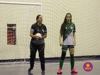 
<a style='margin-left: 5px;' class='btn btn-xs btn-social btn-facebook' href='https://www.facebook.com/sharer/sharer.php?u=https://www.boladovale.com.br/imgs/800-800-90/conteudo/fotos/1488/img8695.jpg' rel='popup' data-width='500' data-height='400'><i class='fa fa-facebook'></i>Compartilhar <span class='hidden-xs'>no Facebook</span>
</a> 
<a class='btn btn-default btn-xs' target='_blank' href='imgs/800-800-90/conteudo/fotos/1488/img8695.jpg'>
<span class='glyphicon glyphicon-cloud-download'></span> Salvar
</a> 
<span></span>