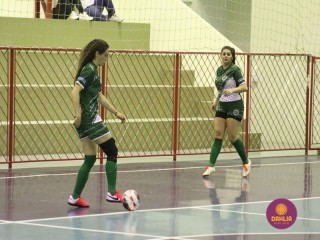 
<a style='margin-left: 5px;' class='btn btn-xs btn-social btn-facebook' href='https://www.facebook.com/sharer/sharer.php?u=https://www.boladovale.com.br/imgs/800-800-90/conteudo/fotos/1488/img8701.jpg' rel='popup' data-width='500' data-height='400'><i class='fa fa-facebook'></i>Compartilhar <span class='hidden-xs'>no Facebook</span>
</a> 
<a class='btn btn-default btn-xs' target='_blank' href='imgs/800-800-90/conteudo/fotos/1488/img8701.jpg'>
<span class='glyphicon glyphicon-cloud-download'></span> Salvar
</a> 
<span></span>