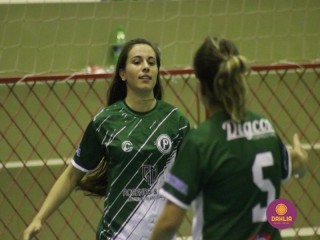 
<a style='margin-left: 5px;' class='btn btn-xs btn-social btn-facebook' href='https://www.facebook.com/sharer/sharer.php?u=https://www.boladovale.com.br/imgs/800-800-90/conteudo/fotos/1488/img8711.jpg' rel='popup' data-width='500' data-height='400'><i class='fa fa-facebook'></i>Compartilhar <span class='hidden-xs'>no Facebook</span>
</a> 
<a class='btn btn-default btn-xs' target='_blank' href='imgs/800-800-90/conteudo/fotos/1488/img8711.jpg'>
<span class='glyphicon glyphicon-cloud-download'></span> Salvar
</a> 
<span></span>