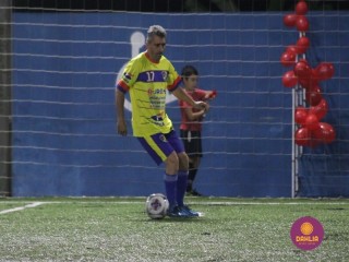 
<a style='margin-left: 5px;' class='btn btn-xs btn-social btn-facebook' href='https://www.facebook.com/sharer/sharer.php?u=https://www.boladovale.com.br/imgs/800-800-90/conteudo/fotos/1489/img8799.jpg' rel='popup' data-width='500' data-height='400'><i class='fa fa-facebook'></i>Compartilhar <span class='hidden-xs'>no Facebook</span>
</a> 
<a class='btn btn-default btn-xs' target='_blank' href='imgs/800-800-90/conteudo/fotos/1489/img8799.jpg'>
<span class='glyphicon glyphicon-cloud-download'></span> Salvar
</a> 
<span></span>