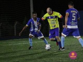 
<a style='margin-left: 5px;' class='btn btn-xs btn-social btn-facebook' href='https://www.facebook.com/sharer/sharer.php?u=https://www.boladovale.com.br/imgs/800-800-90/conteudo/fotos/1489/img8878.jpg' rel='popup' data-width='500' data-height='400'><i class='fa fa-facebook'></i>Compartilhar <span class='hidden-xs'>no Facebook</span>
</a> 
<a class='btn btn-default btn-xs' target='_blank' href='imgs/800-800-90/conteudo/fotos/1489/img8878.jpg'>
<span class='glyphicon glyphicon-cloud-download'></span> Salvar
</a> 
<span></span>