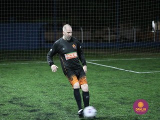 
<a style='margin-left: 5px;' class='btn btn-xs btn-social btn-facebook' href='https://www.facebook.com/sharer/sharer.php?u=https://www.boladovale.com.br/imgs/800-800-90/conteudo/fotos/1490/img9040.jpg' rel='popup' data-width='500' data-height='400'><i class='fa fa-facebook'></i>Compartilhar <span class='hidden-xs'>no Facebook</span>
</a> 
<a class='btn btn-default btn-xs' target='_blank' href='imgs/800-800-90/conteudo/fotos/1490/img9040.jpg'>
<span class='glyphicon glyphicon-cloud-download'></span> Salvar
</a> 
<span></span>
