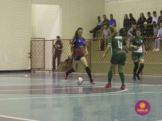 
<a style='margin-left: 5px;' class='btn btn-xs btn-social btn-facebook' href='https://www.facebook.com/sharer/sharer.php?u=https://www.boladovale.com.br/imgs/800-800-90/conteudo/fotos/1492/img8510.jpg' rel='popup' data-width='500' data-height='400'><i class='fa fa-facebook'></i>Compartilhar <span class='hidden-xs'>no Facebook</span>
</a> 
<a class='btn btn-default btn-xs' target='_blank' href='imgs/800-800-90/conteudo/fotos/1492/img8510.jpg'>
<span class='glyphicon glyphicon-cloud-download'></span> Salvar
</a> 
<span></span>