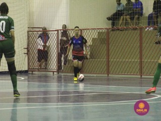 
<a style='margin-left: 5px;' class='btn btn-xs btn-social btn-facebook' href='https://www.facebook.com/sharer/sharer.php?u=https://www.boladovale.com.br/imgs/800-800-90/conteudo/fotos/1492/img8516.jpg' rel='popup' data-width='500' data-height='400'><i class='fa fa-facebook'></i>Compartilhar <span class='hidden-xs'>no Facebook</span>
</a> 
<a class='btn btn-default btn-xs' target='_blank' href='imgs/800-800-90/conteudo/fotos/1492/img8516.jpg'>
<span class='glyphicon glyphicon-cloud-download'></span> Salvar
</a> 
<span></span>