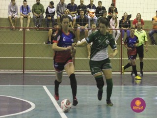 
<a style='margin-left: 5px;' class='btn btn-xs btn-social btn-facebook' href='https://www.facebook.com/sharer/sharer.php?u=https://www.boladovale.com.br/imgs/800-800-90/conteudo/fotos/1492/img8530.jpg' rel='popup' data-width='500' data-height='400'><i class='fa fa-facebook'></i>Compartilhar <span class='hidden-xs'>no Facebook</span>
</a> 
<a class='btn btn-default btn-xs' target='_blank' href='imgs/800-800-90/conteudo/fotos/1492/img8530.jpg'>
<span class='glyphicon glyphicon-cloud-download'></span> Salvar
</a> 
<span></span>