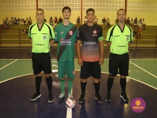 
<a style='margin-left: 5px;' class='btn btn-xs btn-social btn-facebook' href='https://www.facebook.com/sharer/sharer.php?u=https://www.boladovale.com.br/imgs/800-800-90/conteudo/fotos/1494/img9096.jpg' rel='popup' data-width='500' data-height='400'><i class='fa fa-facebook'></i>Compartilhar <span class='hidden-xs'>no Facebook</span>
</a> 
<a class='btn btn-default btn-xs' target='_blank' href='imgs/800-800-90/conteudo/fotos/1494/img9096.jpg'>
<span class='glyphicon glyphicon-cloud-download'></span> Salvar
</a> 
<span></span>