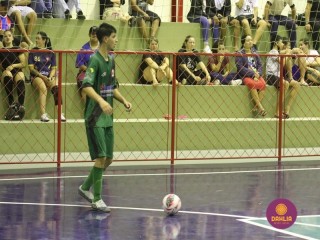 
<a style='margin-left: 5px;' class='btn btn-xs btn-social btn-facebook' href='https://www.facebook.com/sharer/sharer.php?u=https://www.boladovale.com.br/imgs/800-800-90/conteudo/fotos/1494/img9137.jpg' rel='popup' data-width='500' data-height='400'><i class='fa fa-facebook'></i>Compartilhar <span class='hidden-xs'>no Facebook</span>
</a> 
<a class='btn btn-default btn-xs' target='_blank' href='imgs/800-800-90/conteudo/fotos/1494/img9137.jpg'>
<span class='glyphicon glyphicon-cloud-download'></span> Salvar
</a> 
<span></span>