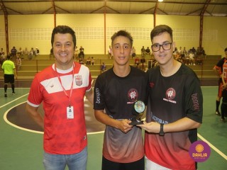 
<a style='margin-left: 5px;' class='btn btn-xs btn-social btn-facebook' href='https://www.facebook.com/sharer/sharer.php?u=https://www.boladovale.com.br/imgs/800-800-90/conteudo/fotos/1494/img9188.jpg' rel='popup' data-width='500' data-height='400'><i class='fa fa-facebook'></i>Compartilhar <span class='hidden-xs'>no Facebook</span>
</a> 
<a class='btn btn-default btn-xs' target='_blank' href='imgs/800-800-90/conteudo/fotos/1494/img9188.jpg'>
<span class='glyphicon glyphicon-cloud-download'></span> Salvar
</a> 
<span></span>