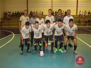 
<a style='margin-left: 5px;' class='btn btn-xs btn-social btn-facebook' href='https://www.facebook.com/sharer/sharer.php?u=https://www.boladovale.com.br/imgs/800-800-90/conteudo/fotos/1495/img9187.jpg' rel='popup' data-width='500' data-height='400'><i class='fa fa-facebook'></i>Compartilhar <span class='hidden-xs'>no Facebook</span>
</a> 
<a class='btn btn-default btn-xs' target='_blank' href='imgs/800-800-90/conteudo/fotos/1495/img9187.jpg'>
<span class='glyphicon glyphicon-cloud-download'></span> Salvar
</a> 
<span></span>