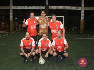 
<a style='margin-left: 5px;' class='btn btn-xs btn-social btn-facebook' href='https://www.facebook.com/sharer/sharer.php?u=https://www.boladovale.com.br/imgs/800-800-90/conteudo/fotos/1496/img9307.jpg' rel='popup' data-width='500' data-height='400'><i class='fa fa-facebook'></i>Compartilhar <span class='hidden-xs'>no Facebook</span>
</a> 
<a class='btn btn-default btn-xs' target='_blank' href='imgs/800-800-90/conteudo/fotos/1496/img9307.jpg'>
<span class='glyphicon glyphicon-cloud-download'></span> Salvar
</a> 
<span></span>