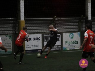 
<a style='margin-left: 5px;' class='btn btn-xs btn-social btn-facebook' href='https://www.facebook.com/sharer/sharer.php?u=https://www.boladovale.com.br/imgs/800-800-90/conteudo/fotos/1496/img9313.jpg' rel='popup' data-width='500' data-height='400'><i class='fa fa-facebook'></i>Compartilhar <span class='hidden-xs'>no Facebook</span>
</a> 
<a class='btn btn-default btn-xs' target='_blank' href='imgs/800-800-90/conteudo/fotos/1496/img9313.jpg'>
<span class='glyphicon glyphicon-cloud-download'></span> Salvar
</a> 
<span></span>
