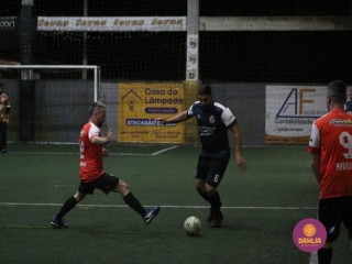 
<a style='margin-left: 5px;' class='btn btn-xs btn-social btn-facebook' href='https://www.facebook.com/sharer/sharer.php?u=https://www.boladovale.com.br/imgs/800-800-90/conteudo/fotos/1496/img9336.jpg' rel='popup' data-width='500' data-height='400'><i class='fa fa-facebook'></i>Compartilhar <span class='hidden-xs'>no Facebook</span>
</a> 
<a class='btn btn-default btn-xs' target='_blank' href='imgs/800-800-90/conteudo/fotos/1496/img9336.jpg'>
<span class='glyphicon glyphicon-cloud-download'></span> Salvar
</a> 
<span></span>