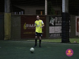
<a style='margin-left: 5px;' class='btn btn-xs btn-social btn-facebook' href='https://www.facebook.com/sharer/sharer.php?u=https://www.boladovale.com.br/imgs/800-800-90/conteudo/fotos/1497/img9403.jpg' rel='popup' data-width='500' data-height='400'><i class='fa fa-facebook'></i>Compartilhar <span class='hidden-xs'>no Facebook</span>
</a> 
<a class='btn btn-default btn-xs' target='_blank' href='imgs/800-800-90/conteudo/fotos/1497/img9403.jpg'>
<span class='glyphicon glyphicon-cloud-download'></span> Salvar
</a> 
<span></span>