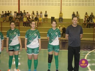 
<a style='margin-left: 5px;' class='btn btn-xs btn-social btn-facebook' href='https://www.facebook.com/sharer/sharer.php?u=https://www.boladovale.com.br/imgs/800-800-90/conteudo/fotos/1498/img9479.jpg' rel='popup' data-width='500' data-height='400'><i class='fa fa-facebook'></i>Compartilhar <span class='hidden-xs'>no Facebook</span>
</a> 
<a class='btn btn-default btn-xs' target='_blank' href='imgs/800-800-90/conteudo/fotos/1498/img9479.jpg'>
<span class='glyphicon glyphicon-cloud-download'></span> Salvar
</a> 
<span></span>
