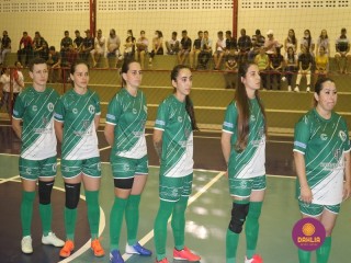 
<a style='margin-left: 5px;' class='btn btn-xs btn-social btn-facebook' href='https://www.facebook.com/sharer/sharer.php?u=https://www.boladovale.com.br/imgs/800-800-90/conteudo/fotos/1498/img9480.jpg' rel='popup' data-width='500' data-height='400'><i class='fa fa-facebook'></i>Compartilhar <span class='hidden-xs'>no Facebook</span>
</a> 
<a class='btn btn-default btn-xs' target='_blank' href='imgs/800-800-90/conteudo/fotos/1498/img9480.jpg'>
<span class='glyphicon glyphicon-cloud-download'></span> Salvar
</a> 
<span></span>