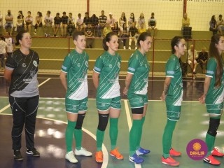 
<a style='margin-left: 5px;' class='btn btn-xs btn-social btn-facebook' href='https://www.facebook.com/sharer/sharer.php?u=https://www.boladovale.com.br/imgs/800-800-90/conteudo/fotos/1498/img9481.jpg' rel='popup' data-width='500' data-height='400'><i class='fa fa-facebook'></i>Compartilhar <span class='hidden-xs'>no Facebook</span>
</a> 
<a class='btn btn-default btn-xs' target='_blank' href='imgs/800-800-90/conteudo/fotos/1498/img9481.jpg'>
<span class='glyphicon glyphicon-cloud-download'></span> Salvar
</a> 
<span></span>