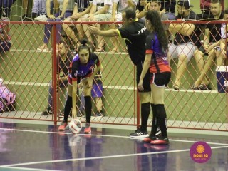 
<a style='margin-left: 5px;' class='btn btn-xs btn-social btn-facebook' href='https://www.facebook.com/sharer/sharer.php?u=https://www.boladovale.com.br/imgs/800-800-90/conteudo/fotos/1498/img9541.jpg' rel='popup' data-width='500' data-height='400'><i class='fa fa-facebook'></i>Compartilhar <span class='hidden-xs'>no Facebook</span>
</a> 
<a class='btn btn-default btn-xs' target='_blank' href='imgs/800-800-90/conteudo/fotos/1498/img9541.jpg'>
<span class='glyphicon glyphicon-cloud-download'></span> Salvar
</a> 
<span></span>