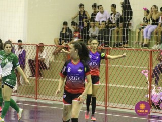 
<a style='margin-left: 5px;' class='btn btn-xs btn-social btn-facebook' href='https://www.facebook.com/sharer/sharer.php?u=https://www.boladovale.com.br/imgs/800-800-90/conteudo/fotos/1498/img9545.jpg' rel='popup' data-width='500' data-height='400'><i class='fa fa-facebook'></i>Compartilhar <span class='hidden-xs'>no Facebook</span>
</a> 
<a class='btn btn-default btn-xs' target='_blank' href='imgs/800-800-90/conteudo/fotos/1498/img9545.jpg'>
<span class='glyphicon glyphicon-cloud-download'></span> Salvar
</a> 
<span></span>