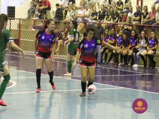 
<a style='margin-left: 5px;' class='btn btn-xs btn-social btn-facebook' href='https://www.facebook.com/sharer/sharer.php?u=https://www.boladovale.com.br/imgs/800-800-90/conteudo/fotos/1498/img9567.jpg' rel='popup' data-width='500' data-height='400'><i class='fa fa-facebook'></i>Compartilhar <span class='hidden-xs'>no Facebook</span>
</a> 
<a class='btn btn-default btn-xs' target='_blank' href='imgs/800-800-90/conteudo/fotos/1498/img9567.jpg'>
<span class='glyphicon glyphicon-cloud-download'></span> Salvar
</a> 
<span></span>