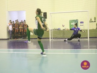 
<a style='margin-left: 5px;' class='btn btn-xs btn-social btn-facebook' href='https://www.facebook.com/sharer/sharer.php?u=https://www.boladovale.com.br/imgs/800-800-90/conteudo/fotos/1498/img9634.jpg' rel='popup' data-width='500' data-height='400'><i class='fa fa-facebook'></i>Compartilhar <span class='hidden-xs'>no Facebook</span>
</a> 
<a class='btn btn-default btn-xs' target='_blank' href='imgs/800-800-90/conteudo/fotos/1498/img9634.jpg'>
<span class='glyphicon glyphicon-cloud-download'></span> Salvar
</a> 
<span></span>