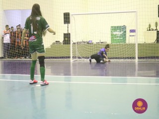 
<a style='margin-left: 5px;' class='btn btn-xs btn-social btn-facebook' href='https://www.facebook.com/sharer/sharer.php?u=https://www.boladovale.com.br/imgs/800-800-90/conteudo/fotos/1498/img9654.jpg' rel='popup' data-width='500' data-height='400'><i class='fa fa-facebook'></i>Compartilhar <span class='hidden-xs'>no Facebook</span>
</a> 
<a class='btn btn-default btn-xs' target='_blank' href='imgs/800-800-90/conteudo/fotos/1498/img9654.jpg'>
<span class='glyphicon glyphicon-cloud-download'></span> Salvar
</a> 
<span></span>