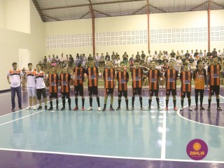 
<a style='margin-left: 5px;' class='btn btn-xs btn-social btn-facebook' href='https://www.facebook.com/sharer/sharer.php?u=https://www.boladovale.com.br/imgs/800-800-90/conteudo/fotos/1500/img9734.jpg' rel='popup' data-width='500' data-height='400'><i class='fa fa-facebook'></i>Compartilhar <span class='hidden-xs'>no Facebook</span>
</a> 
<a class='btn btn-default btn-xs' target='_blank' href='imgs/800-800-90/conteudo/fotos/1500/img9734.jpg'>
<span class='glyphicon glyphicon-cloud-download'></span> Salvar
</a> 
<span></span>