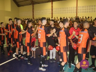 
<a style='margin-left: 5px;' class='btn btn-xs btn-social btn-facebook' href='https://www.facebook.com/sharer/sharer.php?u=https://www.boladovale.com.br/imgs/800-800-90/conteudo/fotos/1500/img9757.jpg' rel='popup' data-width='500' data-height='400'><i class='fa fa-facebook'></i>Compartilhar <span class='hidden-xs'>no Facebook</span>
</a> 
<a class='btn btn-default btn-xs' target='_blank' href='imgs/800-800-90/conteudo/fotos/1500/img9757.jpg'>
<span class='glyphicon glyphicon-cloud-download'></span> Salvar
</a> 
<span></span>