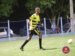 
<a style='margin-left: 5px;' class='btn btn-xs btn-social btn-facebook' href='https://www.facebook.com/sharer/sharer.php?u=https://www.boladovale.com.br/imgs/800-800-90/conteudo/fotos/1502/img0873.jpg' rel='popup' data-width='500' data-height='400'><i class='fa fa-facebook'></i>Compartilhar <span class='hidden-xs'>no Facebook</span>
</a> 
<a class='btn btn-default btn-xs' target='_blank' href='imgs/800-800-90/conteudo/fotos/1502/img0873.jpg'>
<span class='glyphicon glyphicon-cloud-download'></span> Salvar
</a> 
<span></span>