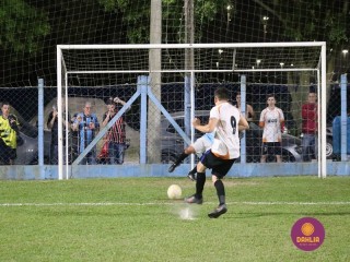 
<a style='margin-left: 5px;' class='btn btn-xs btn-social btn-facebook' href='https://www.facebook.com/sharer/sharer.php?u=https://www.boladovale.com.br/imgs/800-800-90/conteudo/fotos/1502/img0973.jpg' rel='popup' data-width='500' data-height='400'><i class='fa fa-facebook'></i>Compartilhar <span class='hidden-xs'>no Facebook</span>
</a> 
<a class='btn btn-default btn-xs' target='_blank' href='imgs/800-800-90/conteudo/fotos/1502/img0973.jpg'>
<span class='glyphicon glyphicon-cloud-download'></span> Salvar
</a> 
<span></span>