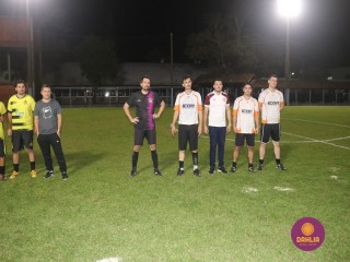 
<a style='margin-left: 5px;' class='btn btn-xs btn-social btn-facebook' href='https://www.facebook.com/sharer/sharer.php?u=https://www.boladovale.com.br/imgs/800-800-90/conteudo/fotos/1502/img1034.jpg' rel='popup' data-width='500' data-height='400'><i class='fa fa-facebook'></i>Compartilhar <span class='hidden-xs'>no Facebook</span>
</a> 
<a class='btn btn-default btn-xs' target='_blank' href='imgs/800-800-90/conteudo/fotos/1502/img1034.jpg'>
<span class='glyphicon glyphicon-cloud-download'></span> Salvar
</a> 
<span></span>