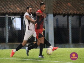 
<a style='margin-left: 5px;' class='btn btn-xs btn-social btn-facebook' href='https://www.facebook.com/sharer/sharer.php?u=https://www.boladovale.com.br/imgs/800-800-90/conteudo/fotos/1503/img1122.jpg' rel='popup' data-width='500' data-height='400'><i class='fa fa-facebook'></i>Compartilhar <span class='hidden-xs'>no Facebook</span>
</a> 
<a class='btn btn-default btn-xs' target='_blank' href='imgs/800-800-90/conteudo/fotos/1503/img1122.jpg'>
<span class='glyphicon glyphicon-cloud-download'></span> Salvar
</a> 
<span></span>