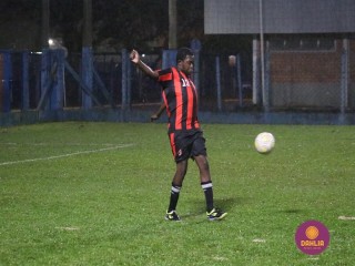 
<a style='margin-left: 5px;' class='btn btn-xs btn-social btn-facebook' href='https://www.facebook.com/sharer/sharer.php?u=https://www.boladovale.com.br/imgs/800-800-90/conteudo/fotos/1504/img1269.jpg' rel='popup' data-width='500' data-height='400'><i class='fa fa-facebook'></i>Compartilhar <span class='hidden-xs'>no Facebook</span>
</a> 
<a class='btn btn-default btn-xs' target='_blank' href='imgs/800-800-90/conteudo/fotos/1504/img1269.jpg'>
<span class='glyphicon glyphicon-cloud-download'></span> Salvar
</a> 
<span></span>