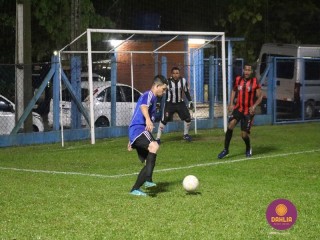 
<a style='margin-left: 5px;' class='btn btn-xs btn-social btn-facebook' href='https://www.facebook.com/sharer/sharer.php?u=https://www.boladovale.com.br/imgs/800-800-90/conteudo/fotos/1504/img1301.jpg' rel='popup' data-width='500' data-height='400'><i class='fa fa-facebook'></i>Compartilhar <span class='hidden-xs'>no Facebook</span>
</a> 
<a class='btn btn-default btn-xs' target='_blank' href='imgs/800-800-90/conteudo/fotos/1504/img1301.jpg'>
<span class='glyphicon glyphicon-cloud-download'></span> Salvar
</a> 
<span></span>