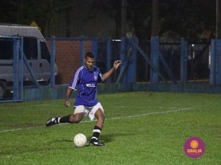 
<a style='margin-left: 5px;' class='btn btn-xs btn-social btn-facebook' href='https://www.facebook.com/sharer/sharer.php?u=https://www.boladovale.com.br/imgs/800-800-90/conteudo/fotos/1504/img1326.jpg' rel='popup' data-width='500' data-height='400'><i class='fa fa-facebook'></i>Compartilhar <span class='hidden-xs'>no Facebook</span>
</a> 
<a class='btn btn-default btn-xs' target='_blank' href='imgs/800-800-90/conteudo/fotos/1504/img1326.jpg'>
<span class='glyphicon glyphicon-cloud-download'></span> Salvar
</a> 
<span></span>