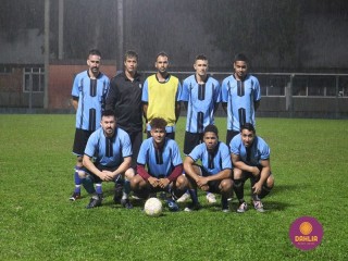 
<a style='margin-left: 5px;' class='btn btn-xs btn-social btn-facebook' href='https://www.facebook.com/sharer/sharer.php?u=https://www.boladovale.com.br/imgs/800-800-90/conteudo/fotos/1505/img1368.jpg' rel='popup' data-width='500' data-height='400'><i class='fa fa-facebook'></i>Compartilhar <span class='hidden-xs'>no Facebook</span>
</a> 
<a class='btn btn-default btn-xs' target='_blank' href='imgs/800-800-90/conteudo/fotos/1505/img1368.jpg'>
<span class='glyphicon glyphicon-cloud-download'></span> Salvar
</a> 
<span></span>