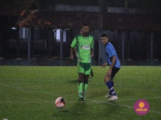 
<a style='margin-left: 5px;' class='btn btn-xs btn-social btn-facebook' href='https://www.facebook.com/sharer/sharer.php?u=https://www.boladovale.com.br/imgs/800-800-90/conteudo/fotos/1505/img1384.jpg' rel='popup' data-width='500' data-height='400'><i class='fa fa-facebook'></i>Compartilhar <span class='hidden-xs'>no Facebook</span>
</a> 
<a class='btn btn-default btn-xs' target='_blank' href='imgs/800-800-90/conteudo/fotos/1505/img1384.jpg'>
<span class='glyphicon glyphicon-cloud-download'></span> Salvar
</a> 
<span></span>