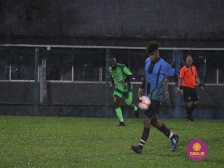 
<a style='margin-left: 5px;' class='btn btn-xs btn-social btn-facebook' href='https://www.facebook.com/sharer/sharer.php?u=https://www.boladovale.com.br/imgs/800-800-90/conteudo/fotos/1505/img1431.jpg' rel='popup' data-width='500' data-height='400'><i class='fa fa-facebook'></i>Compartilhar <span class='hidden-xs'>no Facebook</span>
</a> 
<a class='btn btn-default btn-xs' target='_blank' href='imgs/800-800-90/conteudo/fotos/1505/img1431.jpg'>
<span class='glyphicon glyphicon-cloud-download'></span> Salvar
</a> 
<span></span>