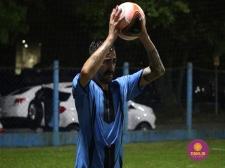 
<a style='margin-left: 5px;' class='btn btn-xs btn-social btn-facebook' href='https://www.facebook.com/sharer/sharer.php?u=https://www.boladovale.com.br/imgs/800-800-90/conteudo/fotos/1505/img1445.jpg' rel='popup' data-width='500' data-height='400'><i class='fa fa-facebook'></i>Compartilhar <span class='hidden-xs'>no Facebook</span>
</a> 
<a class='btn btn-default btn-xs' target='_blank' href='imgs/800-800-90/conteudo/fotos/1505/img1445.jpg'>
<span class='glyphicon glyphicon-cloud-download'></span> Salvar
</a> 
<span></span>