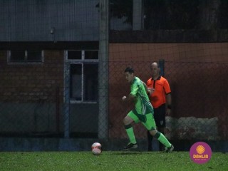 
<a style='margin-left: 5px;' class='btn btn-xs btn-social btn-facebook' href='https://www.facebook.com/sharer/sharer.php?u=https://www.boladovale.com.br/imgs/800-800-90/conteudo/fotos/1505/img1466.jpg' rel='popup' data-width='500' data-height='400'><i class='fa fa-facebook'></i>Compartilhar <span class='hidden-xs'>no Facebook</span>
</a> 
<a class='btn btn-default btn-xs' target='_blank' href='imgs/800-800-90/conteudo/fotos/1505/img1466.jpg'>
<span class='glyphicon glyphicon-cloud-download'></span> Salvar
</a> 
<span></span>