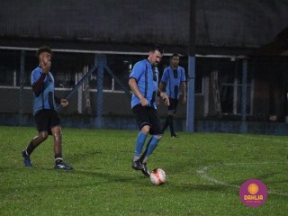 
<a style='margin-left: 5px;' class='btn btn-xs btn-social btn-facebook' href='https://www.facebook.com/sharer/sharer.php?u=https://www.boladovale.com.br/imgs/800-800-90/conteudo/fotos/1505/img1469.jpg' rel='popup' data-width='500' data-height='400'><i class='fa fa-facebook'></i>Compartilhar <span class='hidden-xs'>no Facebook</span>
</a> 
<a class='btn btn-default btn-xs' target='_blank' href='imgs/800-800-90/conteudo/fotos/1505/img1469.jpg'>
<span class='glyphicon glyphicon-cloud-download'></span> Salvar
</a> 
<span></span>