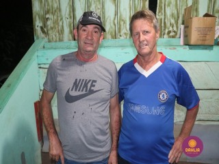 
<a style='margin-left: 5px;' class='btn btn-xs btn-social btn-facebook' href='https://www.facebook.com/sharer/sharer.php?u=https://www.boladovale.com.br/imgs/800-800-90/conteudo/fotos/1507/img1521.jpg' rel='popup' data-width='500' data-height='400'><i class='fa fa-facebook'></i>Compartilhar <span class='hidden-xs'>no Facebook</span>
</a> 
<a class='btn btn-default btn-xs' target='_blank' href='imgs/800-800-90/conteudo/fotos/1507/img1521.jpg'>
<span class='glyphicon glyphicon-cloud-download'></span> Salvar
</a> 
<span></span>