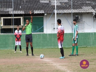 
<a style='margin-left: 5px;' class='btn btn-xs btn-social btn-facebook' href='https://www.facebook.com/sharer/sharer.php?u=https://www.boladovale.com.br/imgs/800-800-90/conteudo/fotos/1508/img1681.jpg' rel='popup' data-width='500' data-height='400'><i class='fa fa-facebook'></i>Compartilhar <span class='hidden-xs'>no Facebook</span>
</a> 
<a class='btn btn-default btn-xs' target='_blank' href='imgs/800-800-90/conteudo/fotos/1508/img1681.jpg'>
<span class='glyphicon glyphicon-cloud-download'></span> Salvar
</a> 
<span></span>