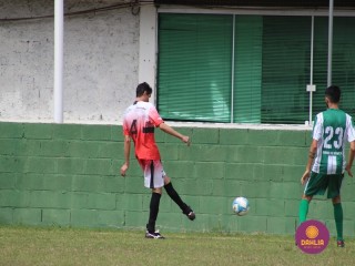 
<a style='margin-left: 5px;' class='btn btn-xs btn-social btn-facebook' href='https://www.facebook.com/sharer/sharer.php?u=https://www.boladovale.com.br/imgs/800-800-90/conteudo/fotos/1508/img1683.jpg' rel='popup' data-width='500' data-height='400'><i class='fa fa-facebook'></i>Compartilhar <span class='hidden-xs'>no Facebook</span>
</a> 
<a class='btn btn-default btn-xs' target='_blank' href='imgs/800-800-90/conteudo/fotos/1508/img1683.jpg'>
<span class='glyphicon glyphicon-cloud-download'></span> Salvar
</a> 
<span></span>