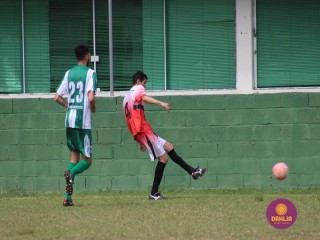 
<a style='margin-left: 5px;' class='btn btn-xs btn-social btn-facebook' href='https://www.facebook.com/sharer/sharer.php?u=https://www.boladovale.com.br/imgs/800-800-90/conteudo/fotos/1508/img1694.jpg' rel='popup' data-width='500' data-height='400'><i class='fa fa-facebook'></i>Compartilhar <span class='hidden-xs'>no Facebook</span>
</a> 
<a class='btn btn-default btn-xs' target='_blank' href='imgs/800-800-90/conteudo/fotos/1508/img1694.jpg'>
<span class='glyphicon glyphicon-cloud-download'></span> Salvar
</a> 
<span></span>