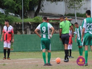 
<a style='margin-left: 5px;' class='btn btn-xs btn-social btn-facebook' href='https://www.facebook.com/sharer/sharer.php?u=https://www.boladovale.com.br/imgs/800-800-90/conteudo/fotos/1508/img1712.jpg' rel='popup' data-width='500' data-height='400'><i class='fa fa-facebook'></i>Compartilhar <span class='hidden-xs'>no Facebook</span>
</a> 
<a class='btn btn-default btn-xs' target='_blank' href='imgs/800-800-90/conteudo/fotos/1508/img1712.jpg'>
<span class='glyphicon glyphicon-cloud-download'></span> Salvar
</a> 
<span></span>