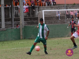 
<a style='margin-left: 5px;' class='btn btn-xs btn-social btn-facebook' href='https://www.facebook.com/sharer/sharer.php?u=https://www.boladovale.com.br/imgs/800-800-90/conteudo/fotos/1508/img1727.jpg' rel='popup' data-width='500' data-height='400'><i class='fa fa-facebook'></i>Compartilhar <span class='hidden-xs'>no Facebook</span>
</a> 
<a class='btn btn-default btn-xs' target='_blank' href='imgs/800-800-90/conteudo/fotos/1508/img1727.jpg'>
<span class='glyphicon glyphicon-cloud-download'></span> Salvar
</a> 
<span></span>