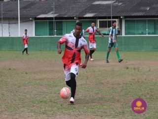 
<a style='margin-left: 5px;' class='btn btn-xs btn-social btn-facebook' href='https://www.facebook.com/sharer/sharer.php?u=https://www.boladovale.com.br/imgs/800-800-90/conteudo/fotos/1508/img1743.jpg' rel='popup' data-width='500' data-height='400'><i class='fa fa-facebook'></i>Compartilhar <span class='hidden-xs'>no Facebook</span>
</a> 
<a class='btn btn-default btn-xs' target='_blank' href='imgs/800-800-90/conteudo/fotos/1508/img1743.jpg'>
<span class='glyphicon glyphicon-cloud-download'></span> Salvar
</a> 
<span></span>