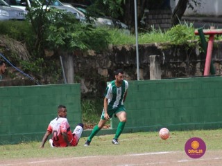 
<a style='margin-left: 5px;' class='btn btn-xs btn-social btn-facebook' href='https://www.facebook.com/sharer/sharer.php?u=https://www.boladovale.com.br/imgs/800-800-90/conteudo/fotos/1508/img1753.jpg' rel='popup' data-width='500' data-height='400'><i class='fa fa-facebook'></i>Compartilhar <span class='hidden-xs'>no Facebook</span>
</a> 
<a class='btn btn-default btn-xs' target='_blank' href='imgs/800-800-90/conteudo/fotos/1508/img1753.jpg'>
<span class='glyphicon glyphicon-cloud-download'></span> Salvar
</a> 
<span></span>